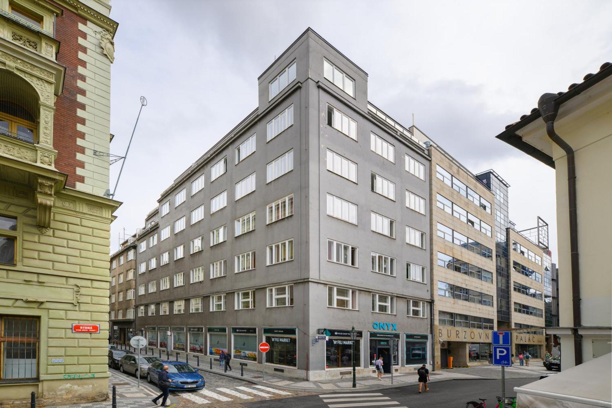 Benedikt City Center Hostel Prague Luaran gambar